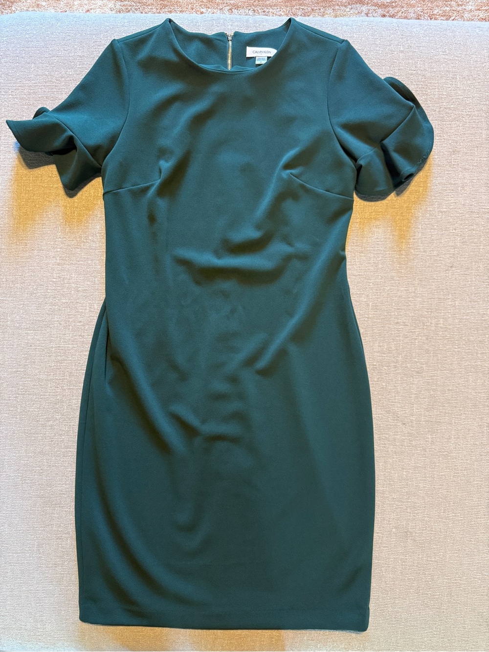 Calvin Klein Emerald Green Flutter Sleeve Sheath Dress – Size 8